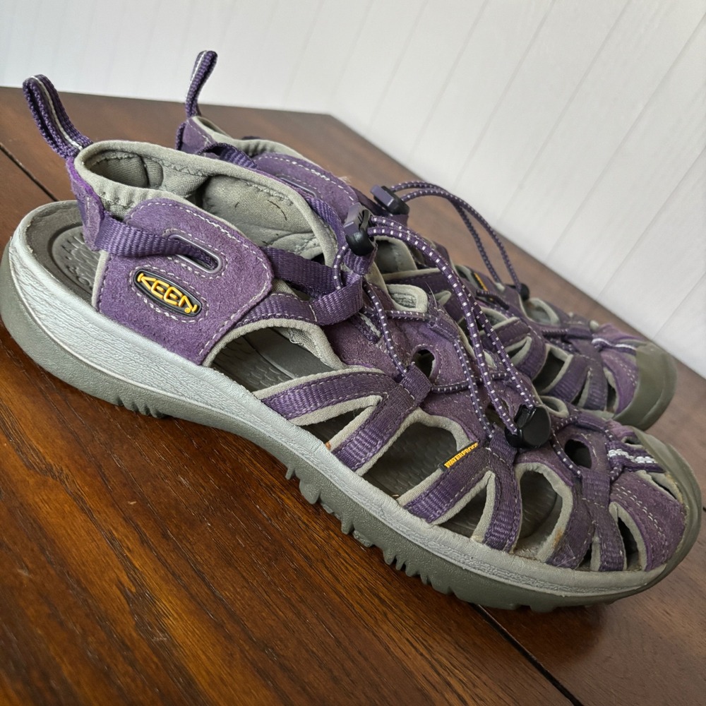 Keen Whisper Sandals Closed Toe Waterproof Women's Purple Water Hike Shoes